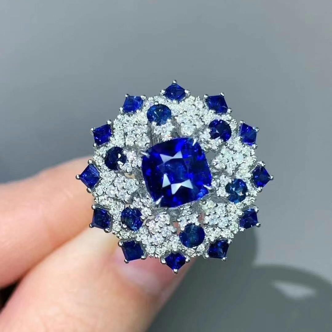 14k Gold 2.38 Ct Vivid Blue Natural Sapphire & Diamond Ring/pendant( Without Chain ) - 2