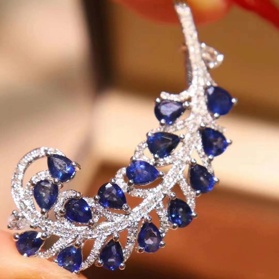 14k Gold 4 Ct Natural Sapphire & Diamond & Sapphire Brooch - 4