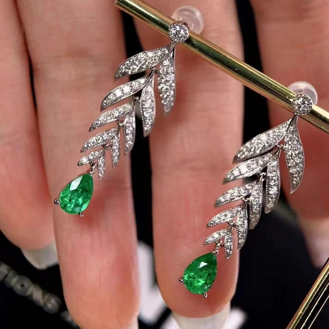 14k Gold 1.83 Ctw Vivid Green Natural Emerald & Diamond Earrings - 3