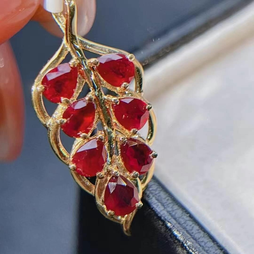 14k Gold 1.95 Ct Vivid Red Natural Ruby Pendant( Without Chain ) - 3