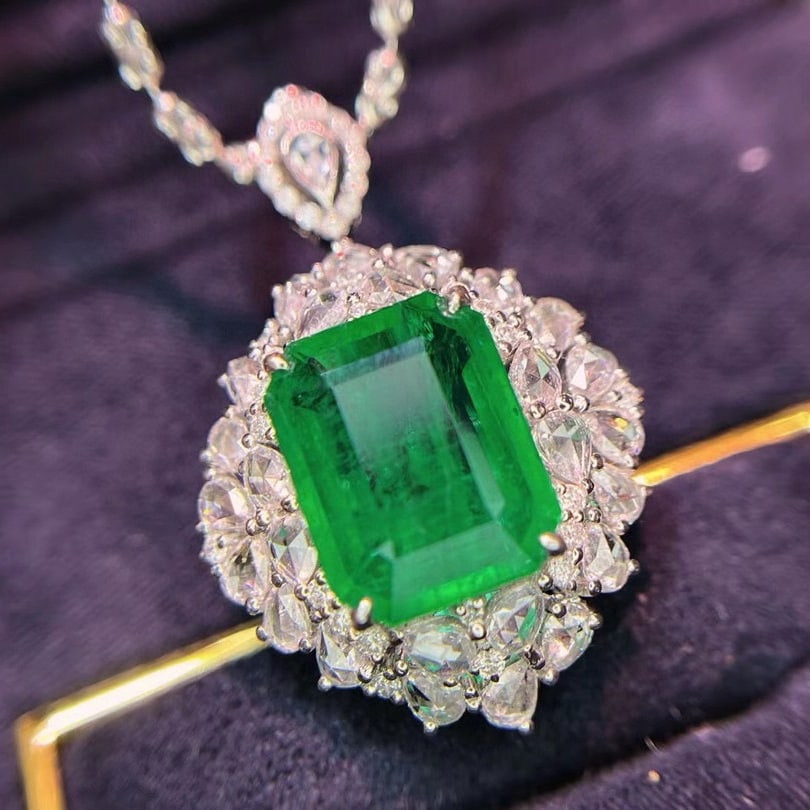 14k Gold 4.45 Ct Vivid Green Natural Emerald & Diamond Ring/pendant( Without Chain ) - 4
