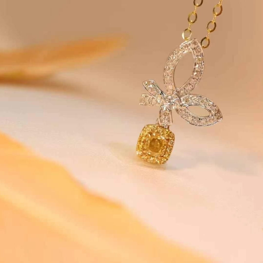 14k Gold 0.43 Ct Natural Color Diamond Necklace - 2