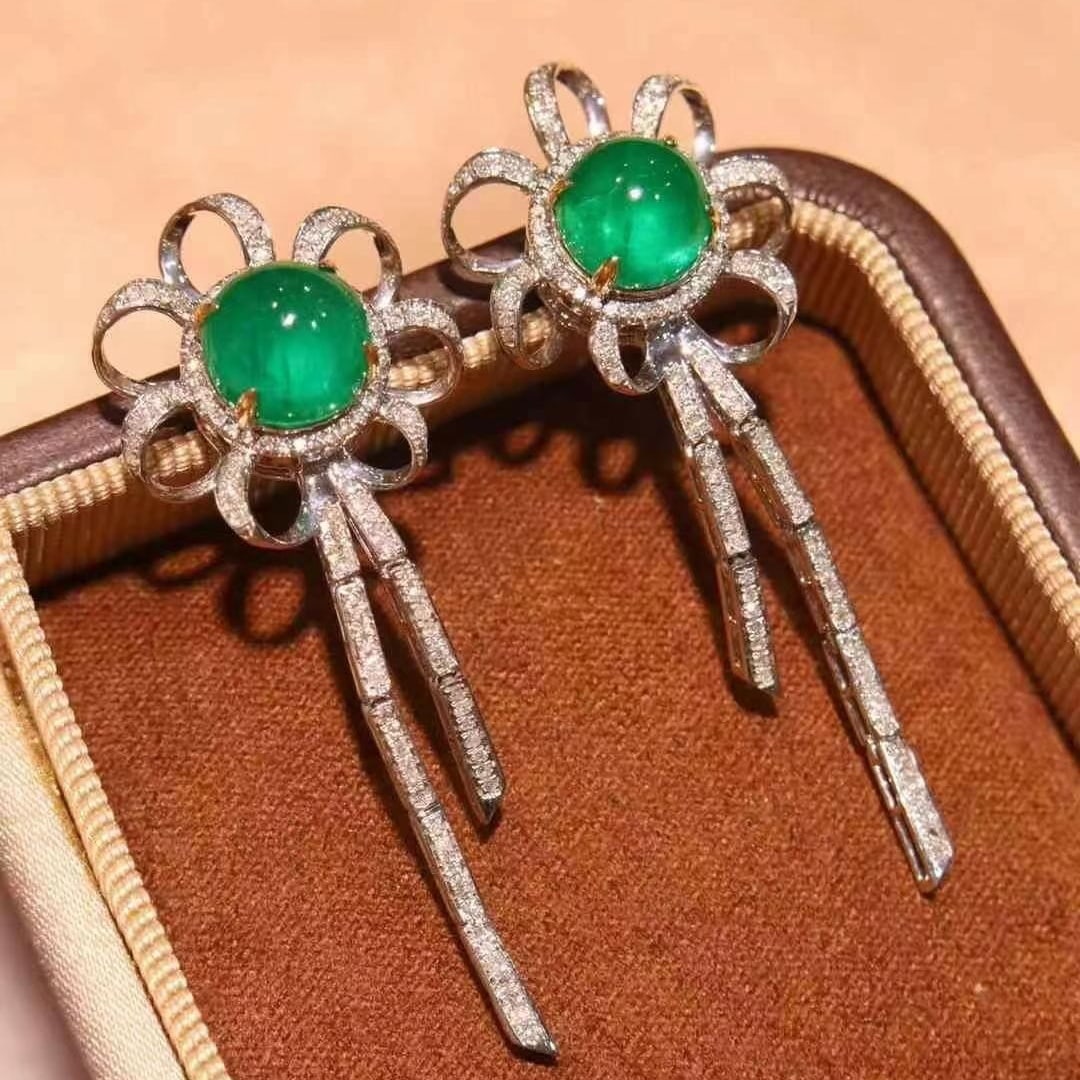 14k Gold 4.65 Ct Natural Emerald & Diamond Earrings - 2