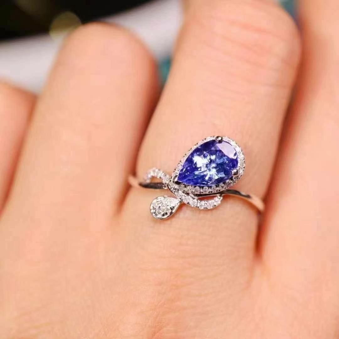 14k Gold 1 Ct Natural Tanzanite & Diamond Ring - 2