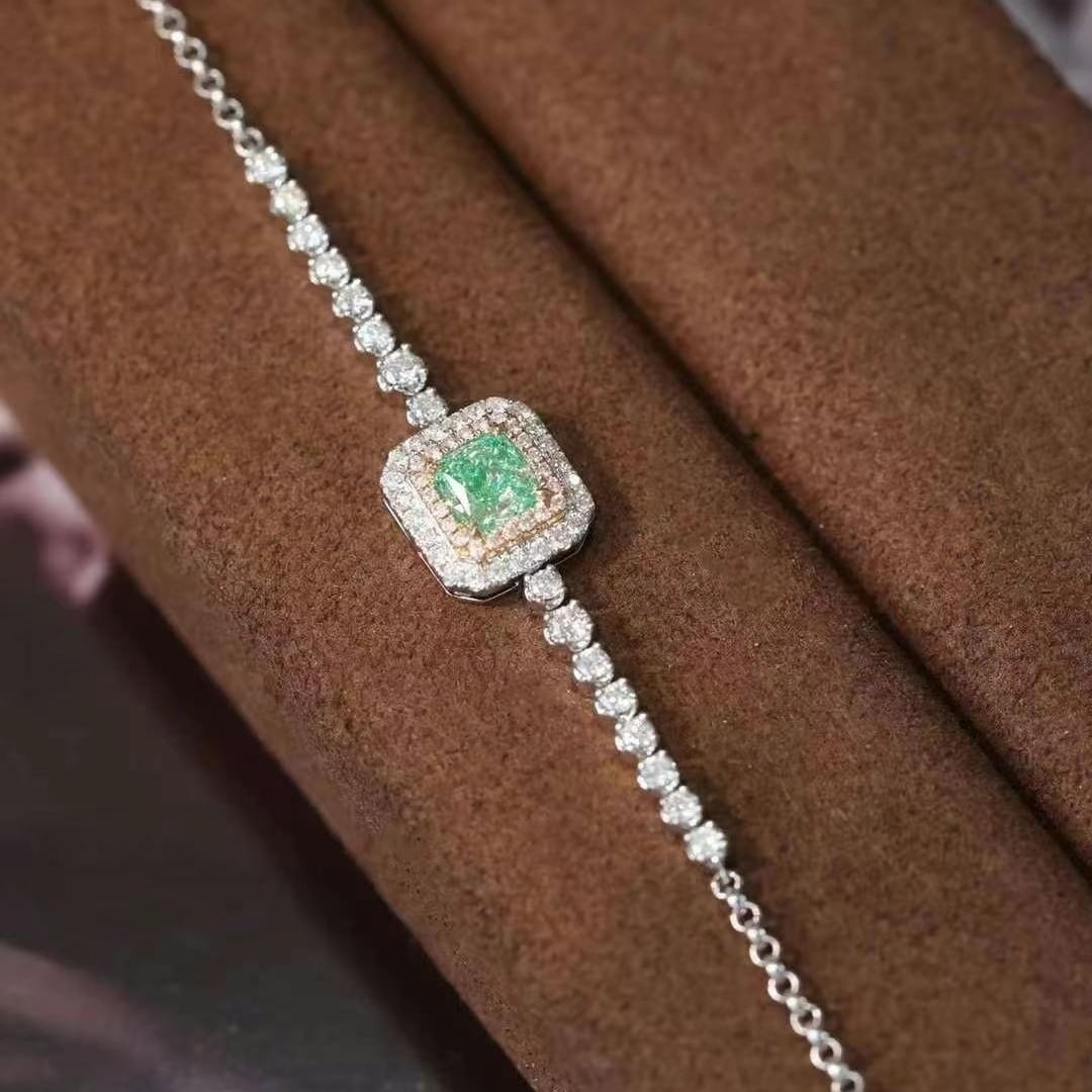 14k Gold 1.04 Ctw Natural Green Diamond & Diamond Bracelet - 3