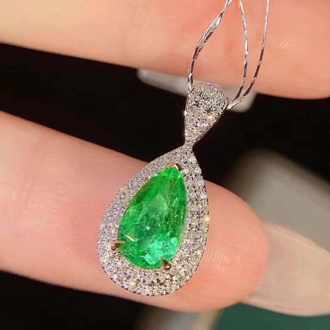 14k Gold 1.32 Ctw Natural Emerald & Diamond Pendant( Without Chain ) - 3