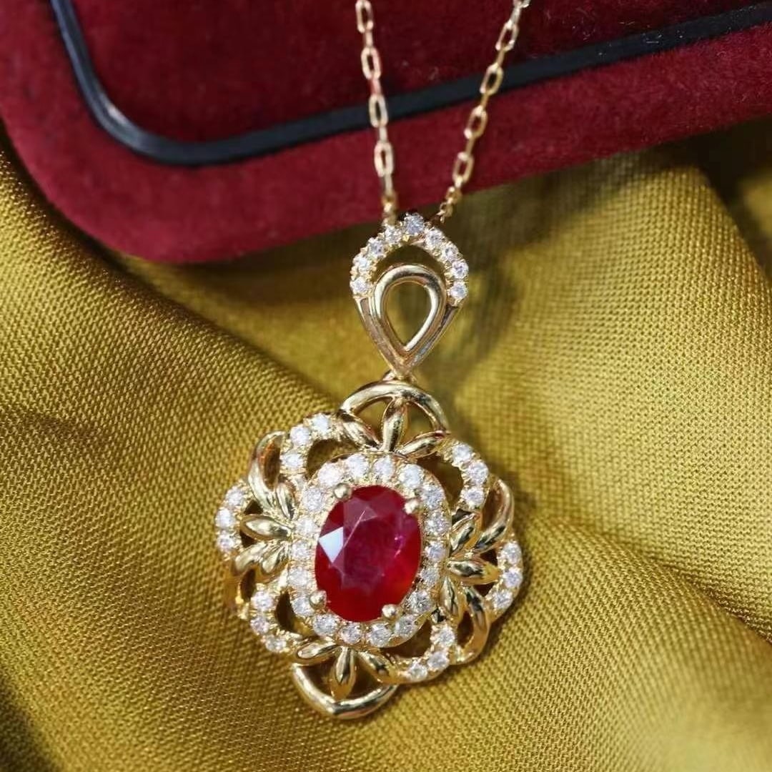 14k Gold 1.12 Ctw Natural Ruby & Diamond Pendant( Without Chain ): Ref:230949218 // gold content:14k gold // main gemstone:ruby // shape:oval // carat weight:0. 87ct // color:pigeonblood red // treatment:natural // // adjacent gemstone 2 : diamond // shape:round // c