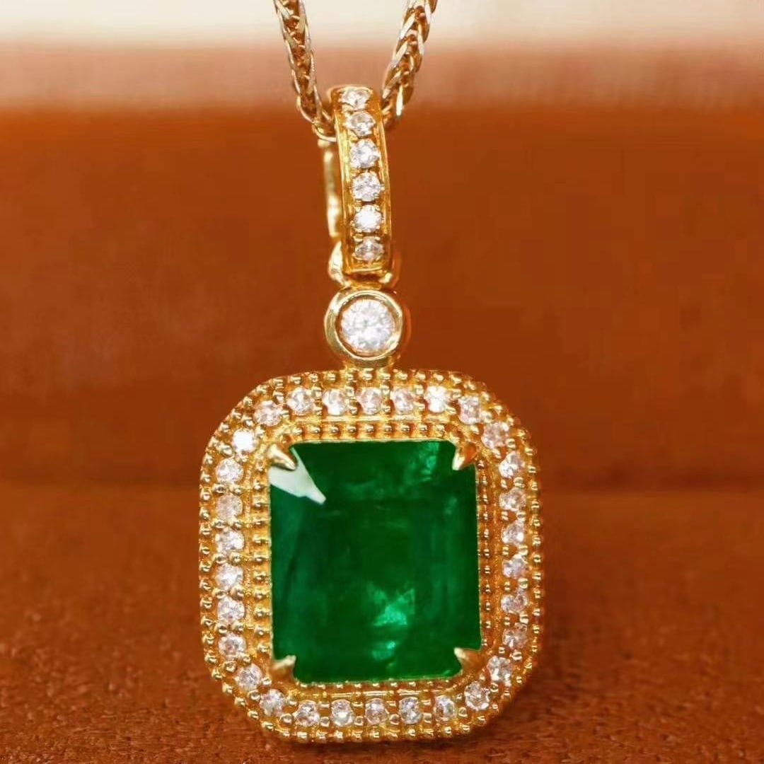 14k Gold 1.46 Ctw Vivid Green Natural Emerald & Diamond Pendant( Without Chain ): Ref:230949237 // gold content:14k gold // main gemstone:emerald // shape:octagonal // carat weight:1. 3ct // color:vivid green // treatment:natural // // adjacent gemstone 2 : diamond // shape:round /