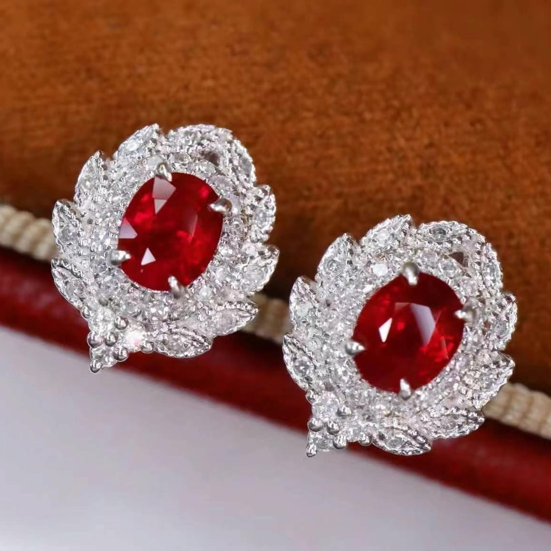 14k Gold 0.95 Ctw Natural Ruby & Diamond Earrings - 5