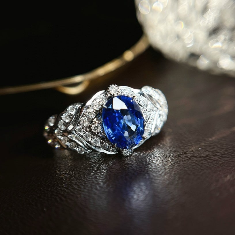 14k Gold 2.04 Ctw Natural Sapphire & Diamond Ring - 3