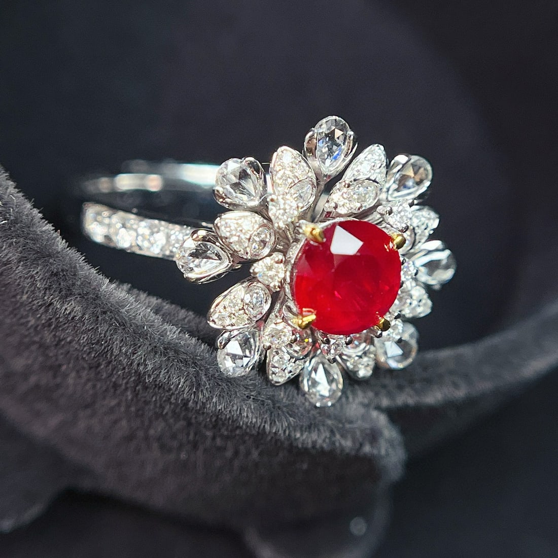 14k Gold 1.15 Ct Natural Ruby & Diamond Ring - 5