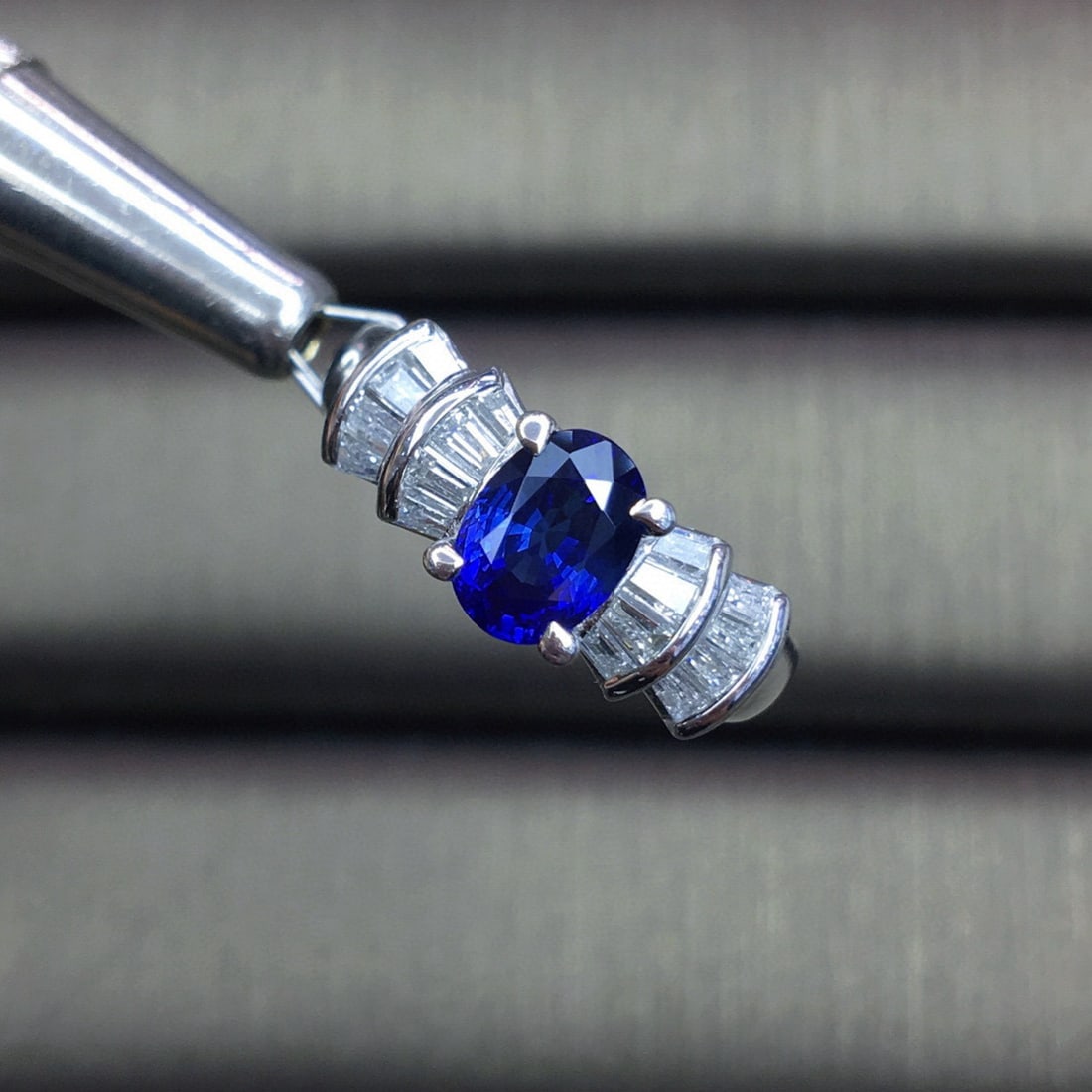 14k Gold 1.67 Ctw Natural Sapphire & Diamond Ring - 2