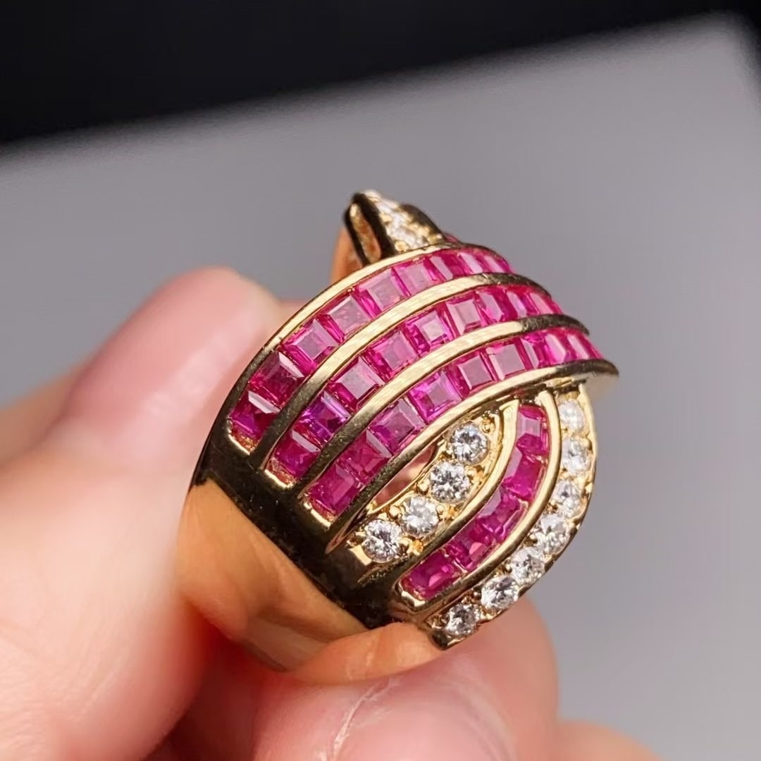 14k Gold 3.36 Ctw Natural Ruby & Diamond Ring - 4