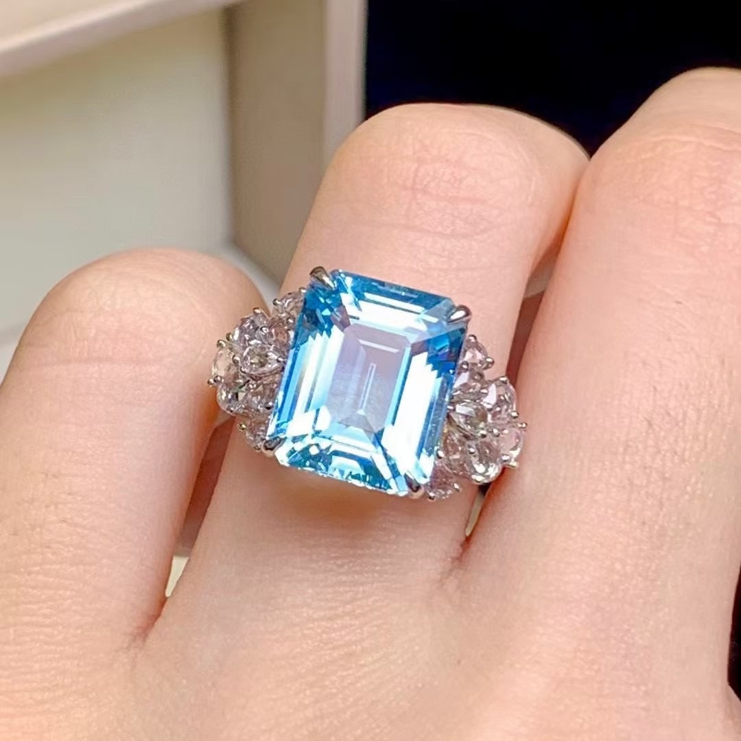 14k Gold 4.8 Ct Natural Aquamarine & Sapphire Ring - 3