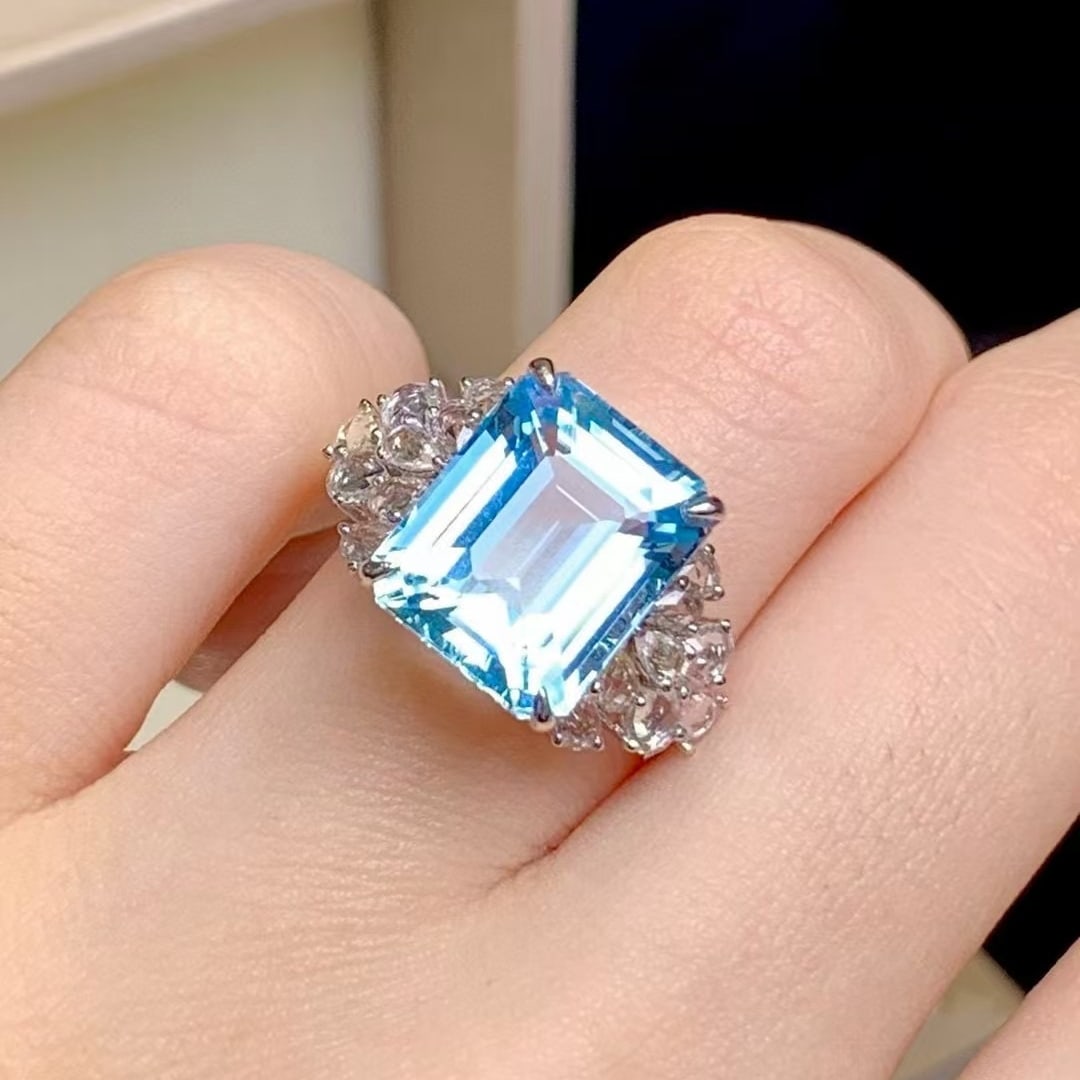 14k Gold 4.8 Ct Natural Aquamarine & Sapphire Ring - 4