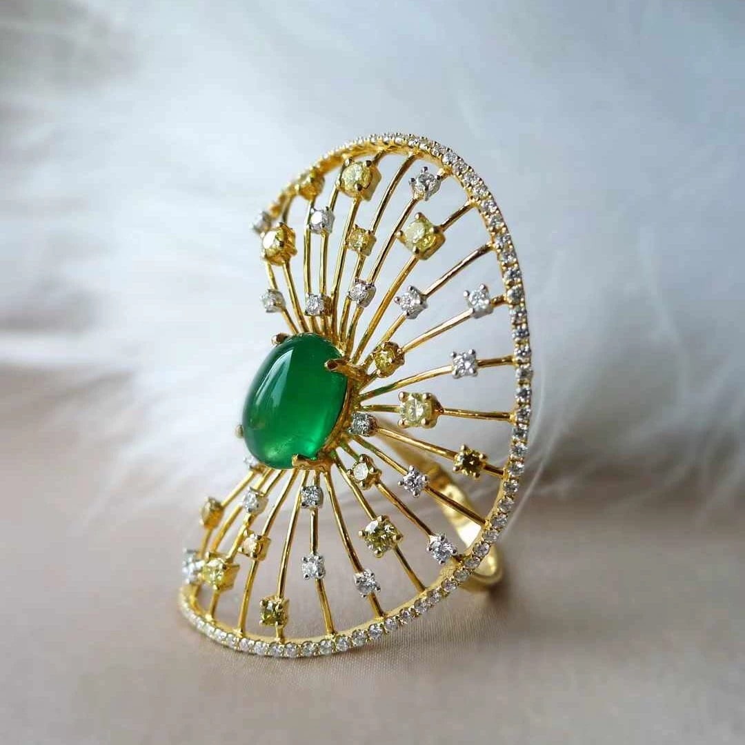 14k Gold 3 Ct Vivid Green Natural Emerald & Diamond Ring: Ref:230950076 // gold content:14k gold // ring size:7. 25us // // main gemstone:emerald // shape:oval // carat weight:3ct // color:vivid green // treatment:natural // // adjacent gemstone 2 :