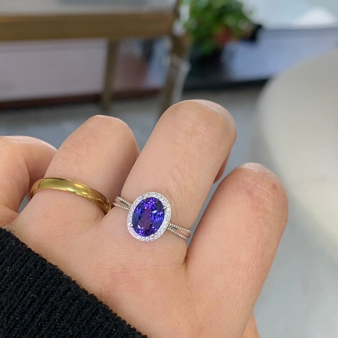 14k Gold 1.92 Ctw Natural Tanzanite & Diamond Ring - 4