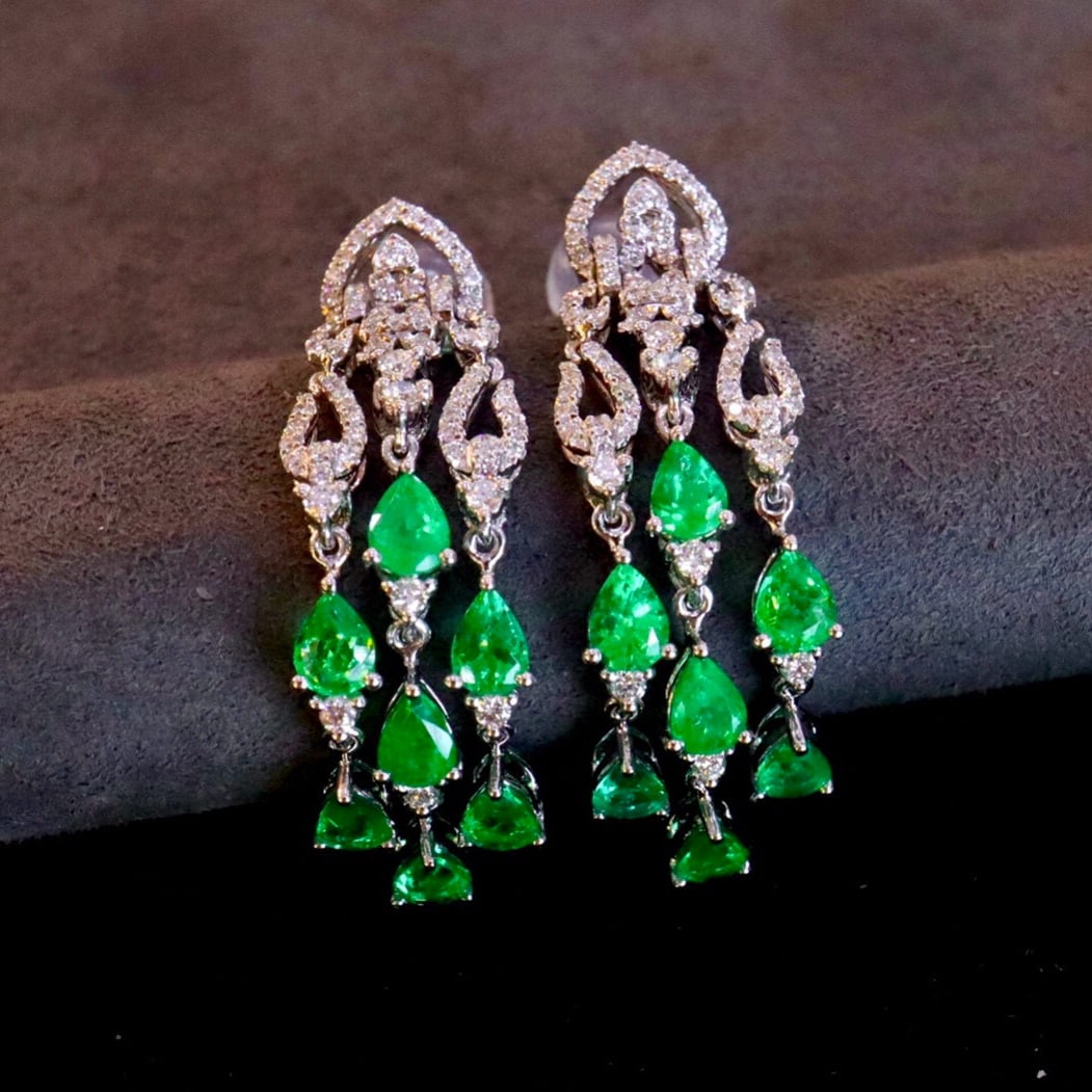 14k Gold 2.67 Ctw Vivid Green Natural Emerald & Diamond Earrings - 4