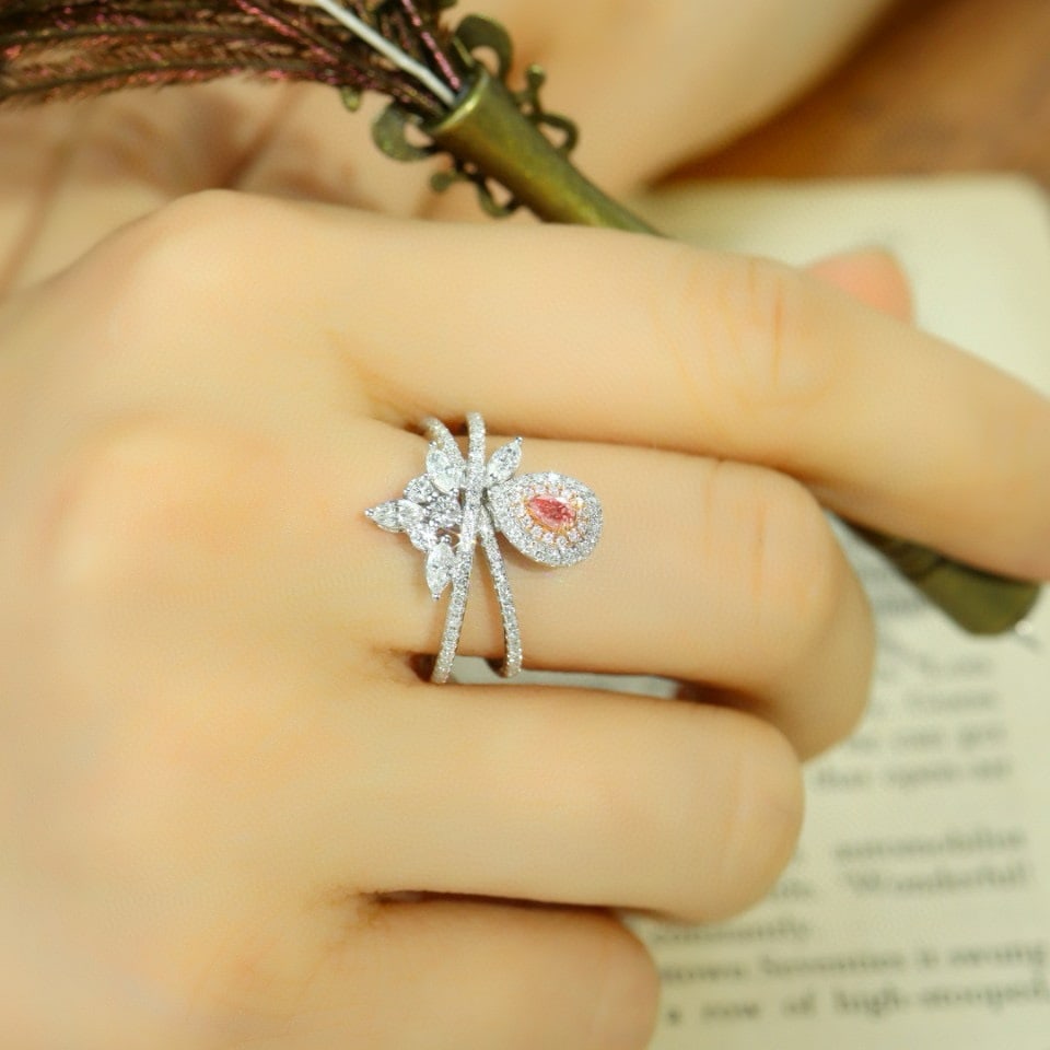 14k Gold 0.65 Ctw Natural Pink Diamond & Diamond Ring - 4