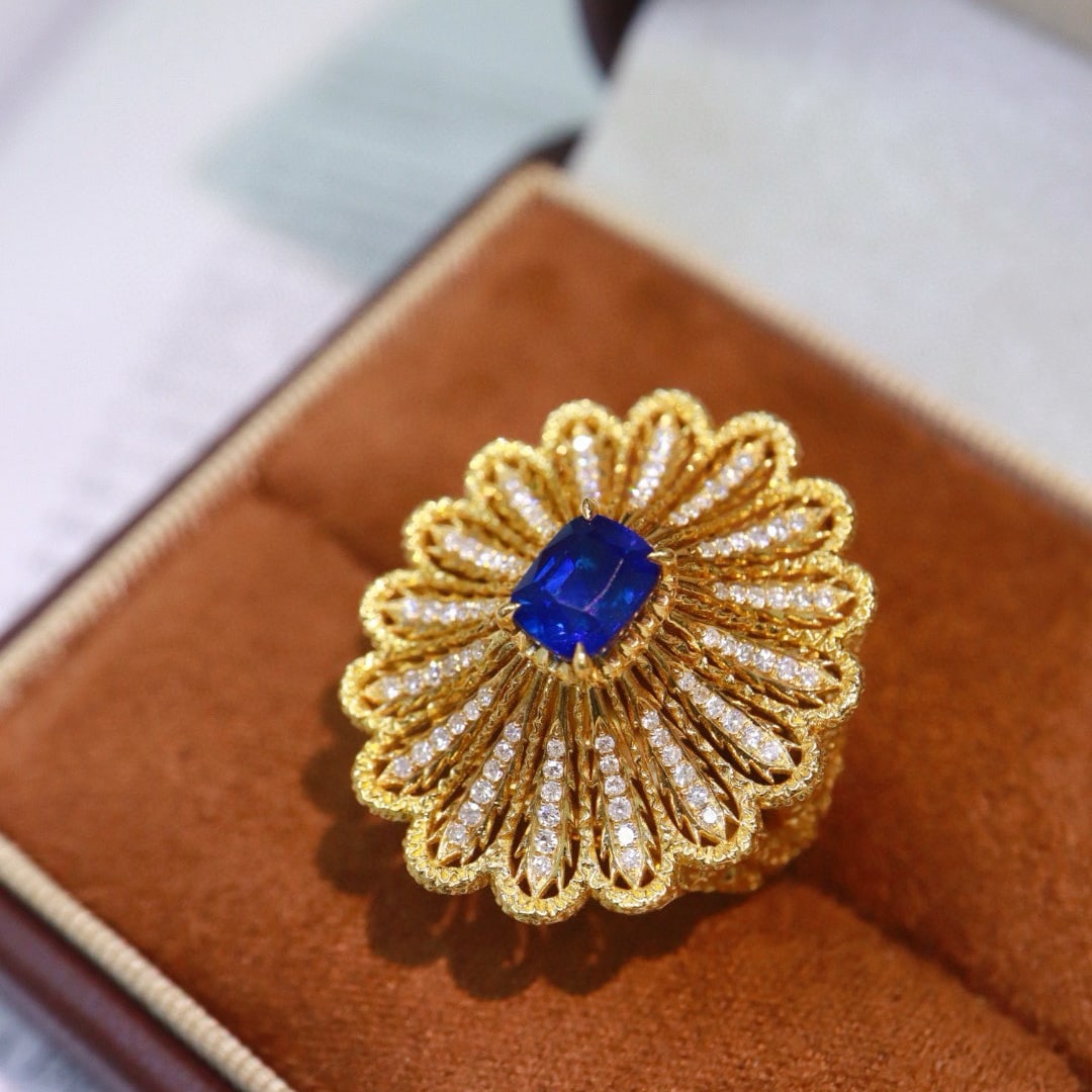 14k Gold 1.8 Ctw Natural Sapphire & Diamond Ring - 9