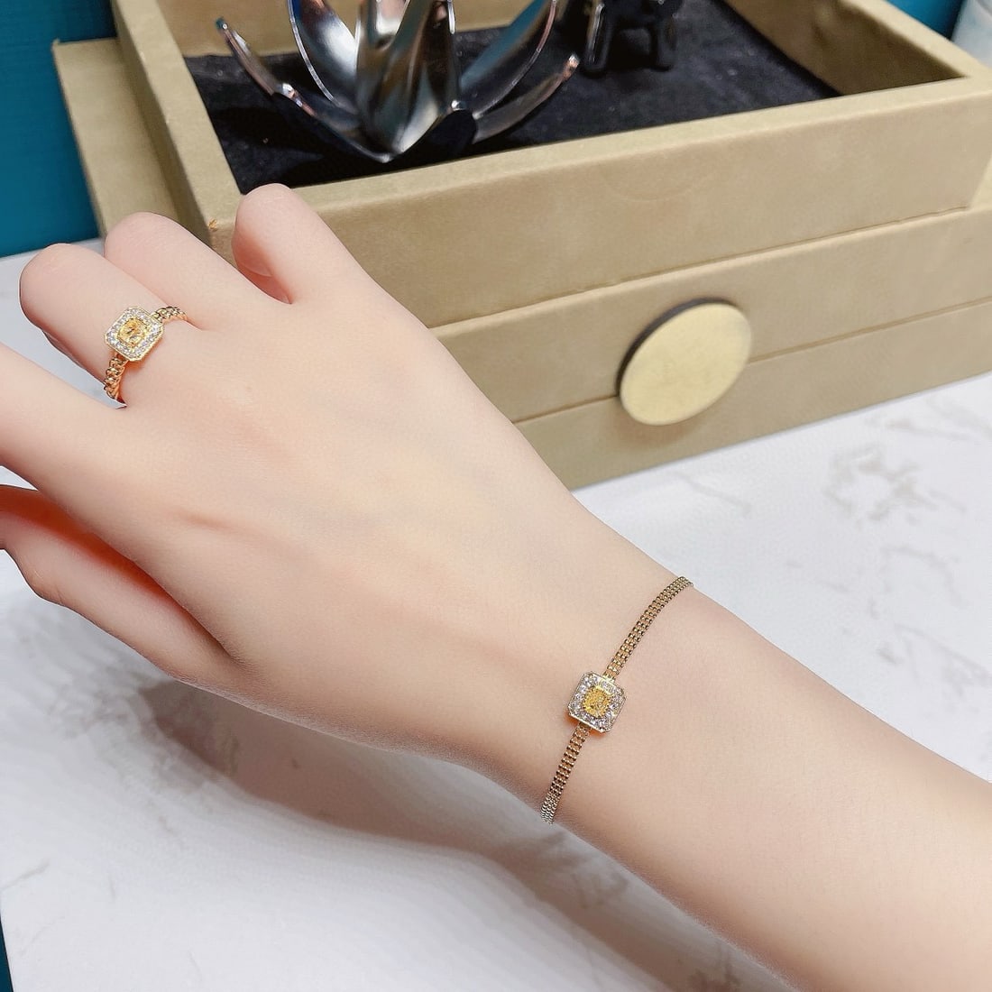 14k Gold 1.16 Ctw Natural Yellow Diamond & Diamond Jewelry Set - 9