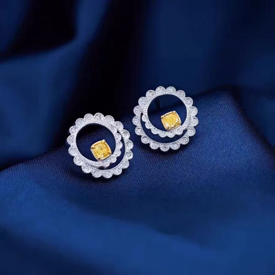 14k Gold 0.39 Ctw Natural Yellow Diamond & Diamond Earrings: Ref:230950144 // gold content:14k gold // main gemstone:yellow diamond // shape:cushion // carat weight:0. 22ct // color:yellow // treatment:natural // // adjacent gemstone 2 : diamond //