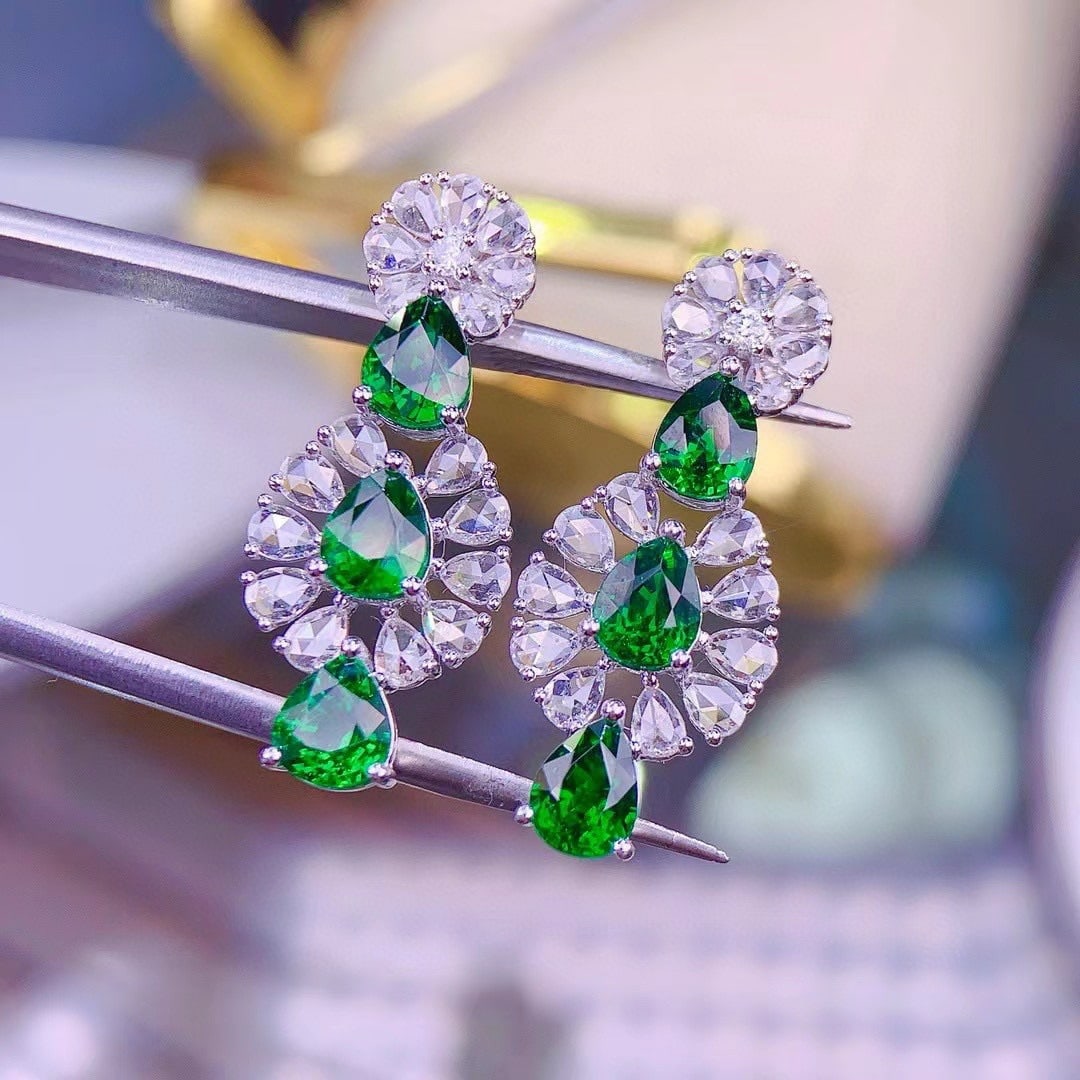 14k Gold 4.3 Ct Vivid Green Natural Tsavorite & Diamond Earrings - 5