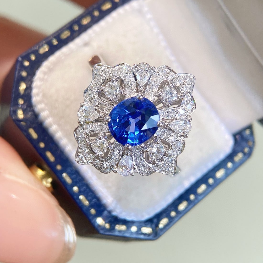 14k Gold 1.98 Ctw Natural Sapphire & Diamond Ring - 3