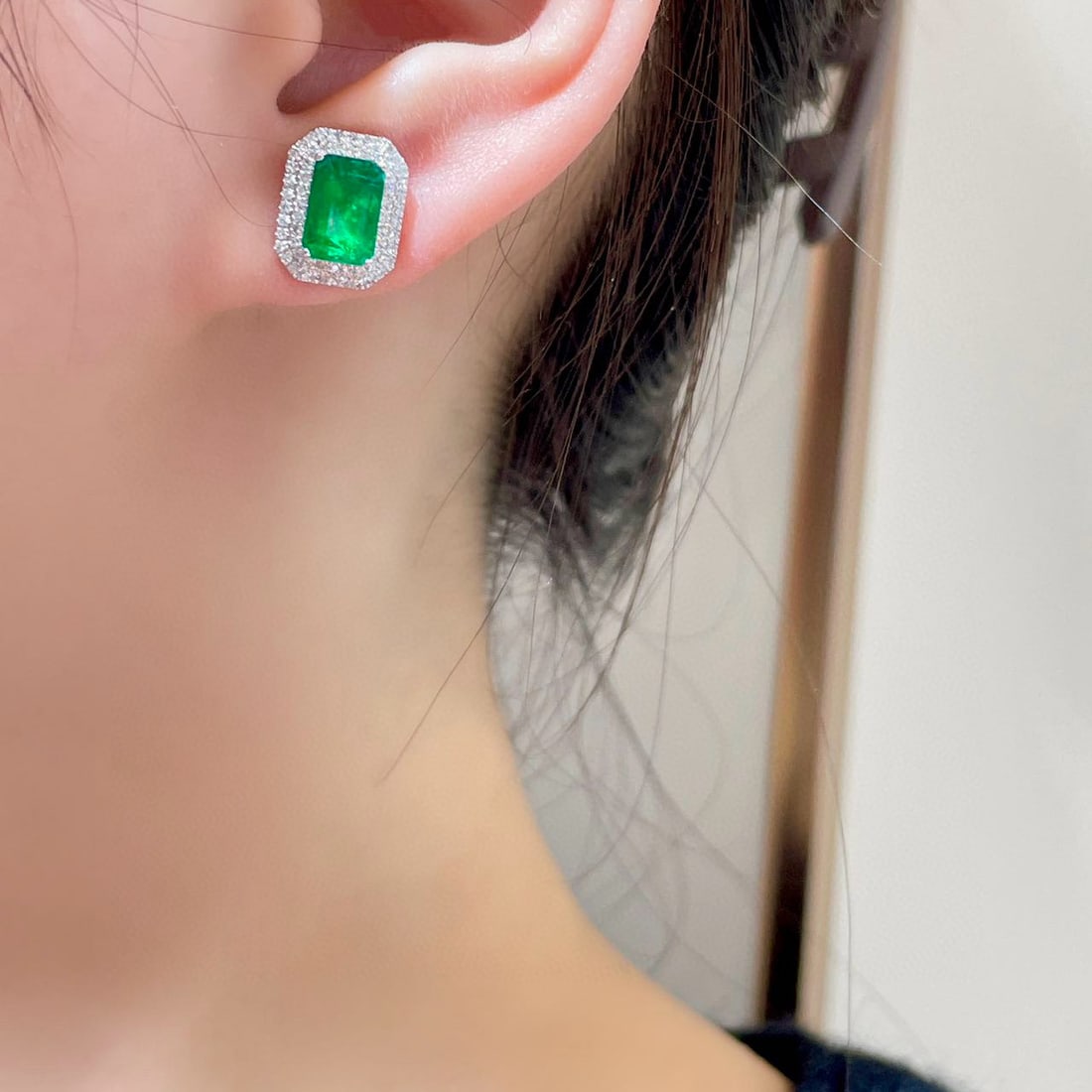 14k Gold 1.8 Ct Vivid Green Natural Emerald & Diamond Earrings - 6