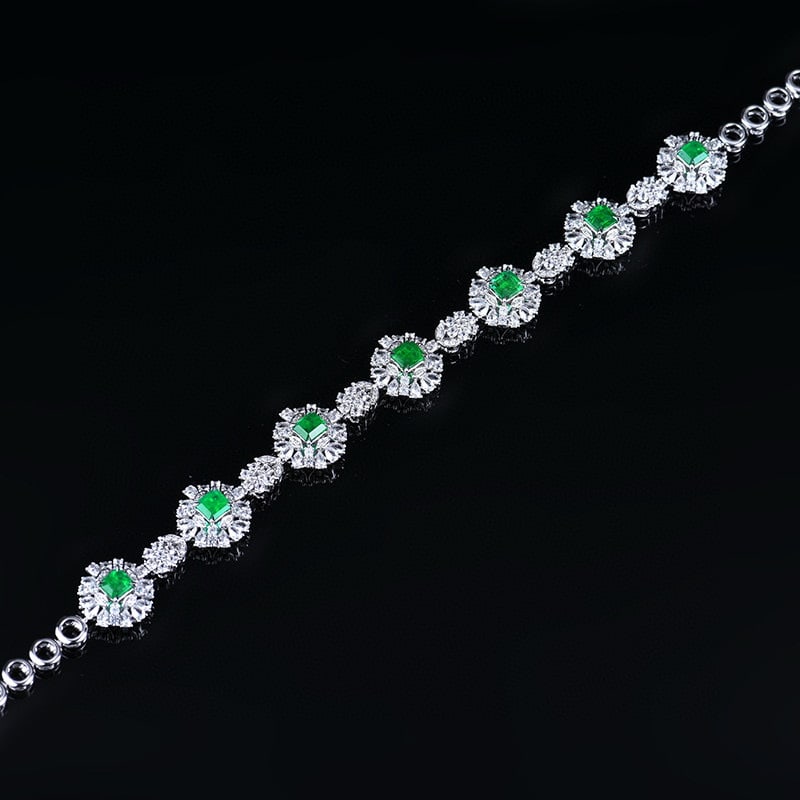 14k Gold 2.25 Ctw Vivid Green Natural Emerald & Diamond Bracelet - 4