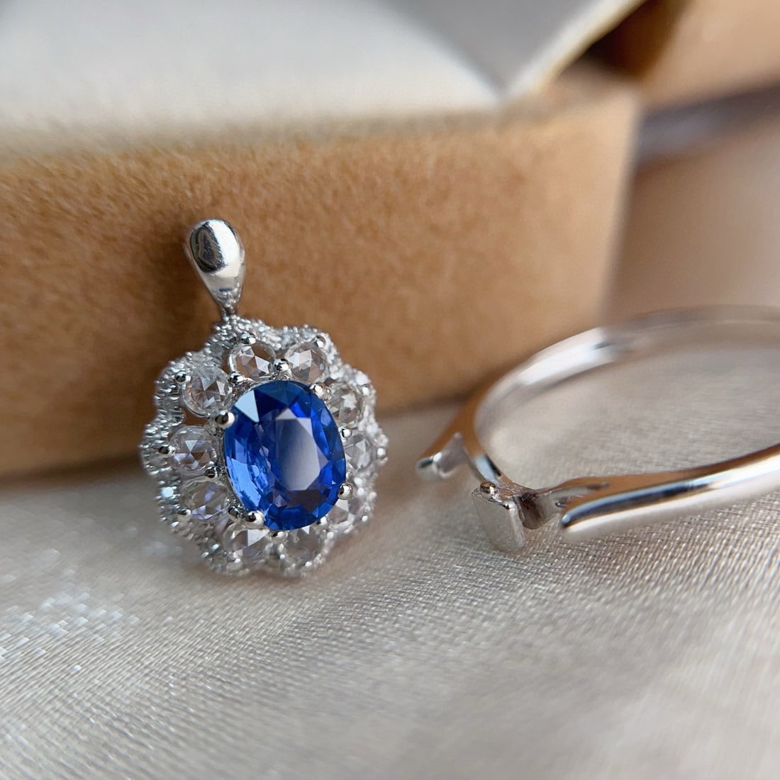 14k Gold 1.00 Ct Natural Sapphire & Diamond & Sapphire Ring/pendant( Without Chain ) - 4