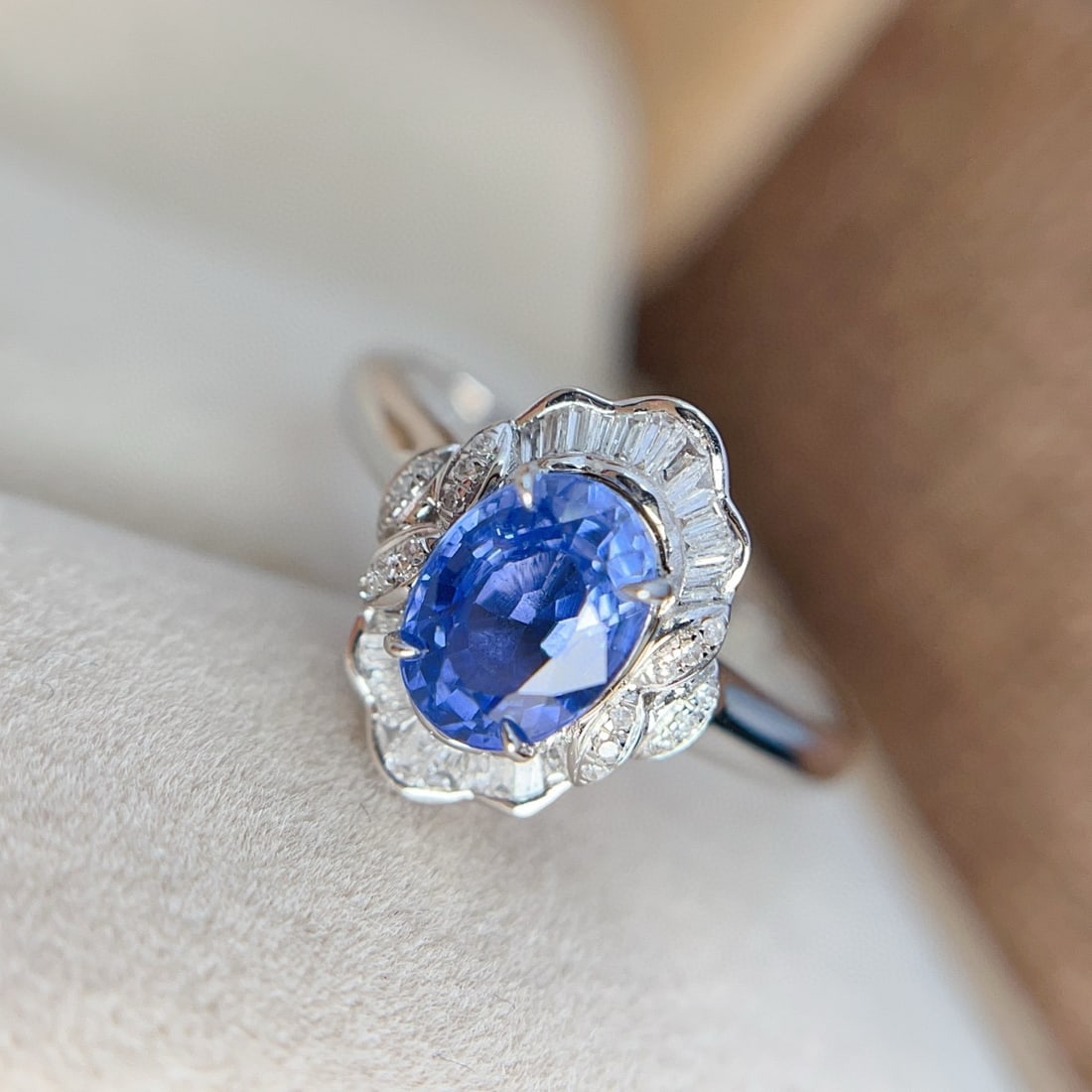 14k Gold 1.20 Ct Natural Sapphire & Diamond Ring - 2