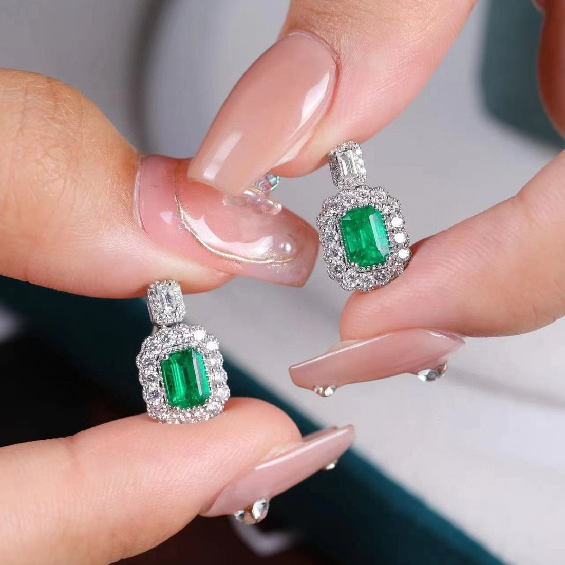 14k Gold 2.02 Ctw Vivid Green Natural Emerald & Diamond Earrings - 4