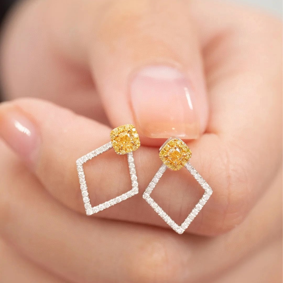 14k Gold 0.42 Ctw Natural Yellow Diamond & Diamond Earrings - 4