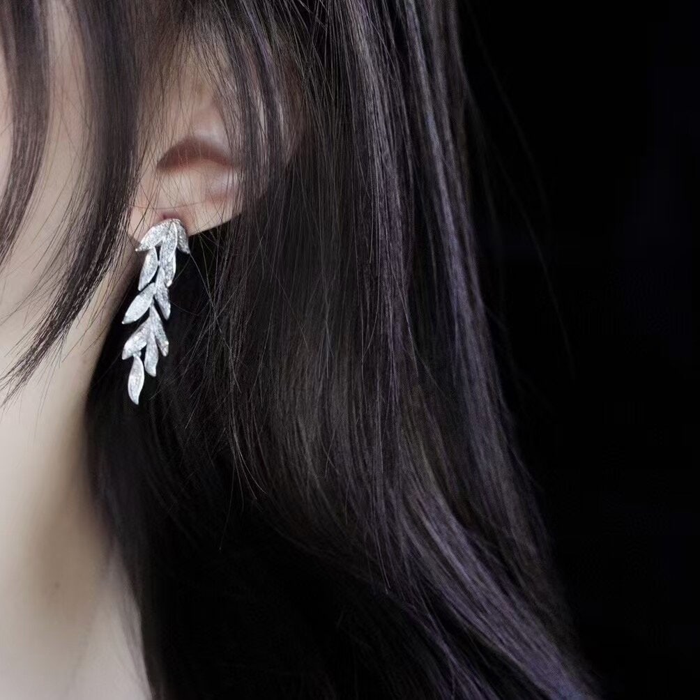 14k Gold 0.96 Ct Natural H Diamond Earrings - 4