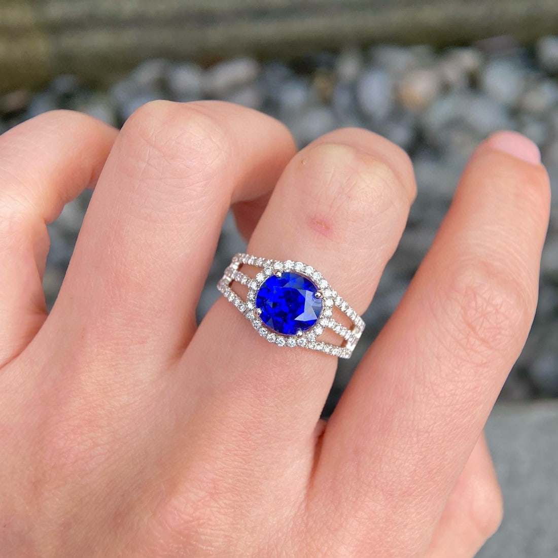 14k Gold 3.21 Ctw Natural Sapphire & Diamond Ring - 3