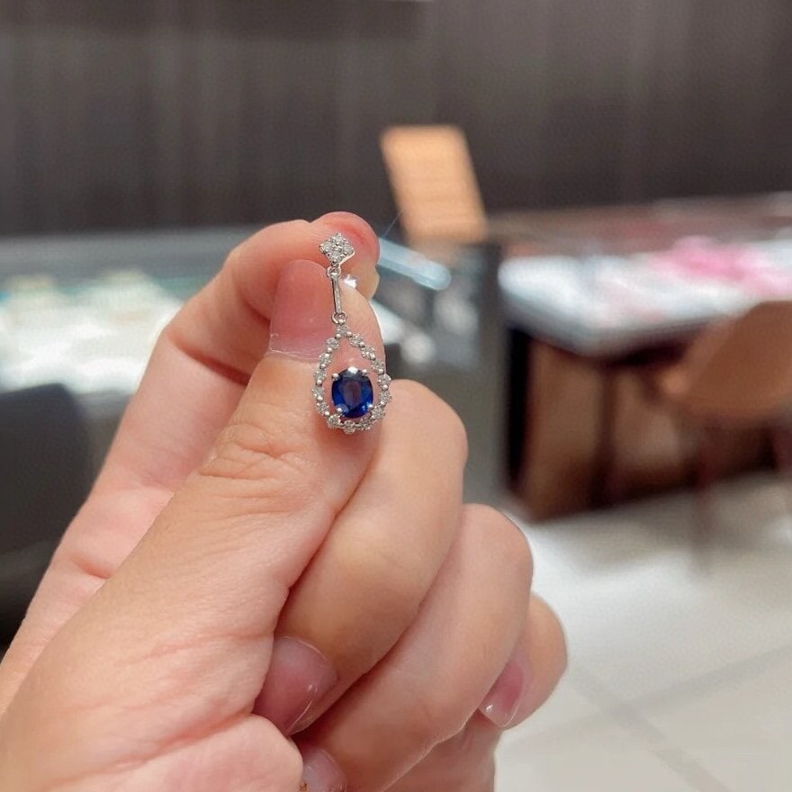 14k Gold 0.78 Ct Vivid Blue Natural Sapphire & Diamond Earrings - 2