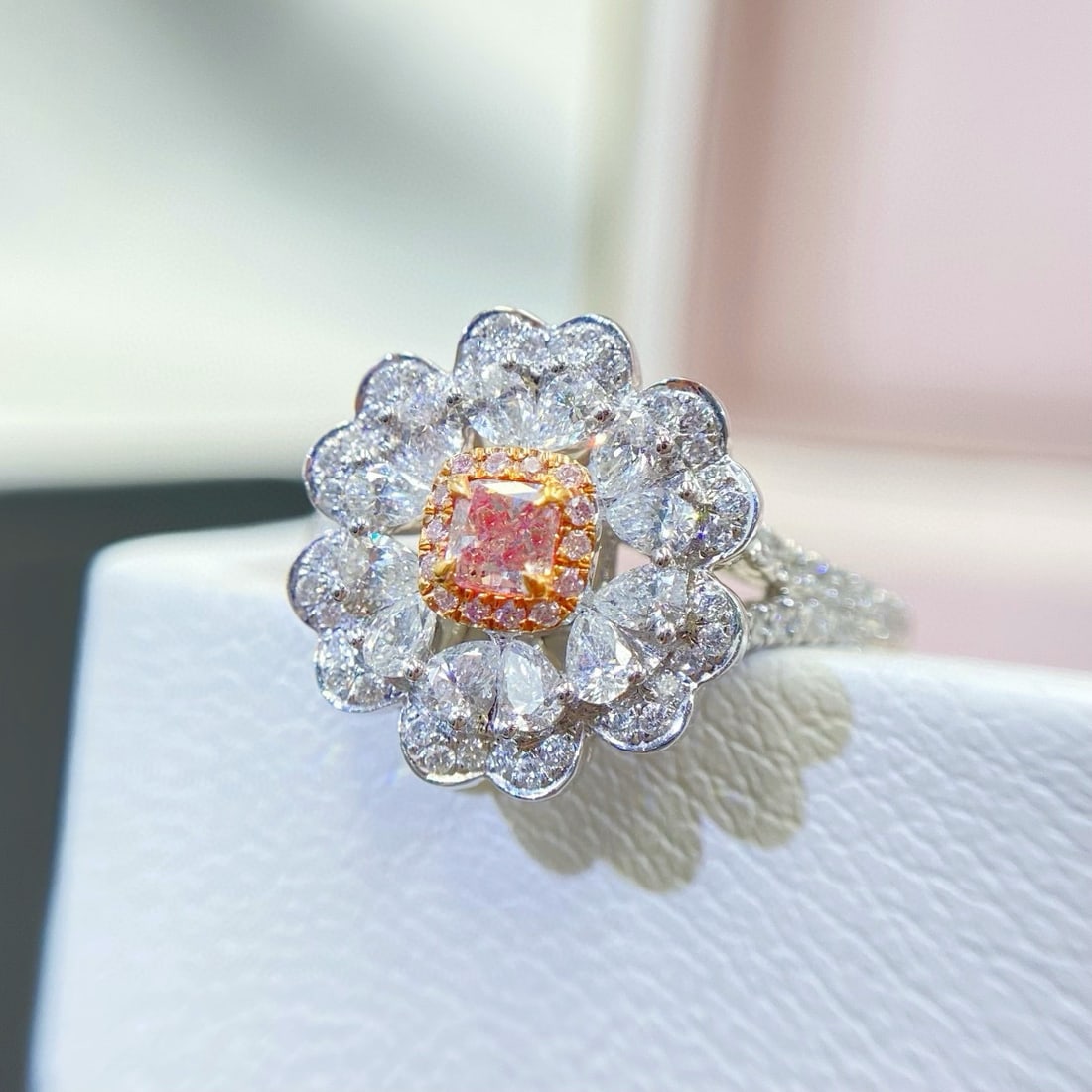 14k Gold 0.82 Ctw Natural Pink Diamond & Diamond Ring - 2