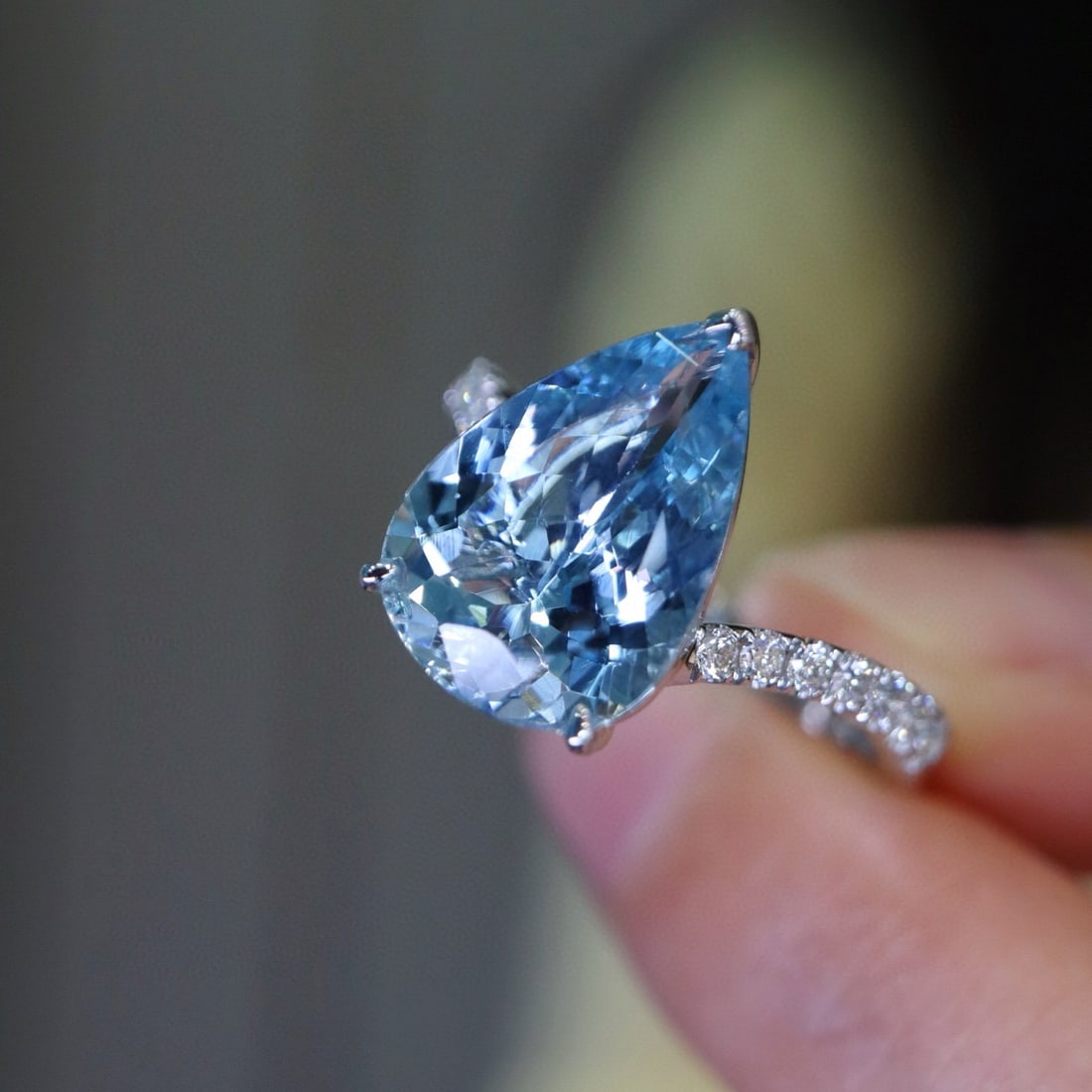 14k Gold 3.28 Ctw Natural Aquamarine & Diamond Ring - 3