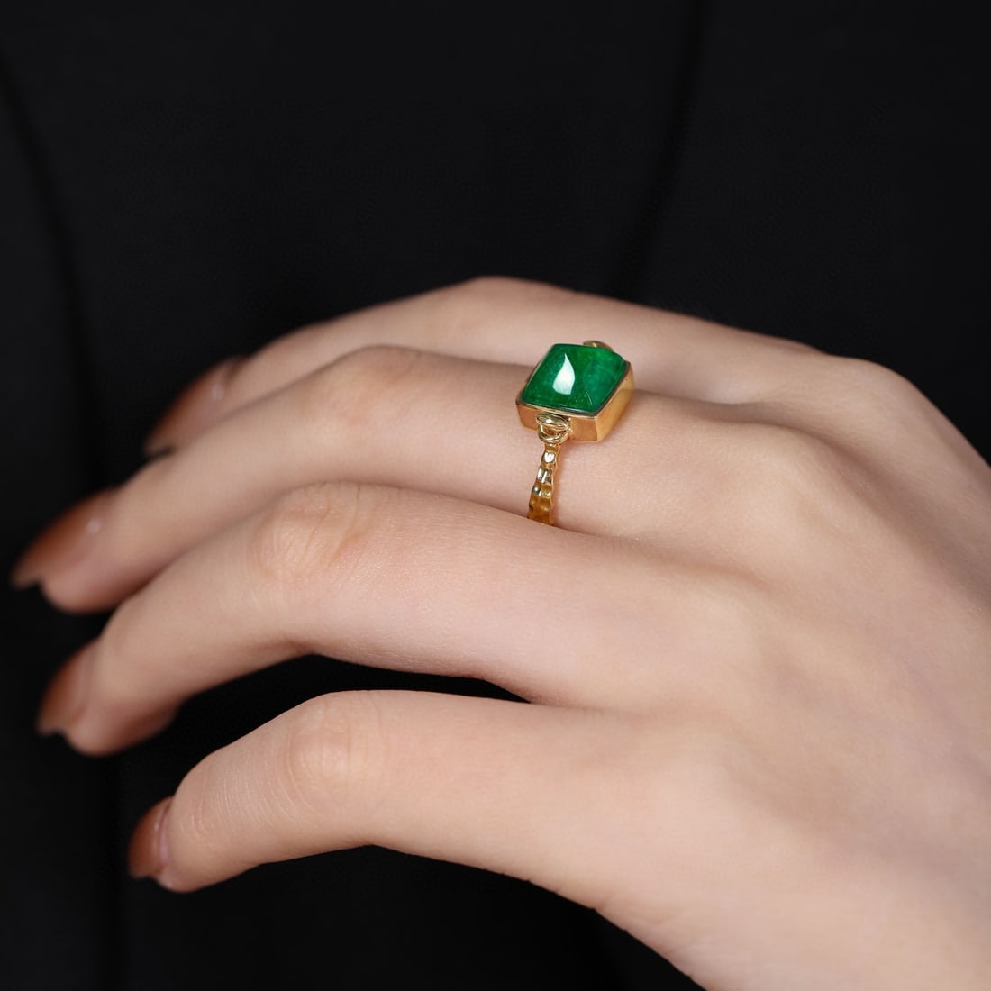 14k Gold 2.73 Ct Natural Emerald Ring - 3
