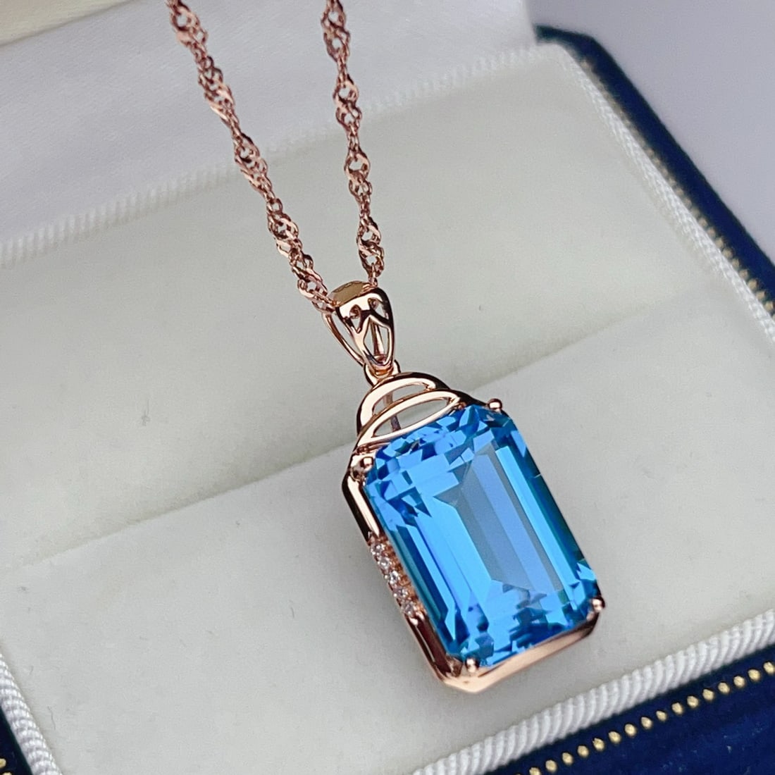 14k Gold 9.43 Ctw Natural Topaz & Diamond Pendant( Without Chain ) - 2