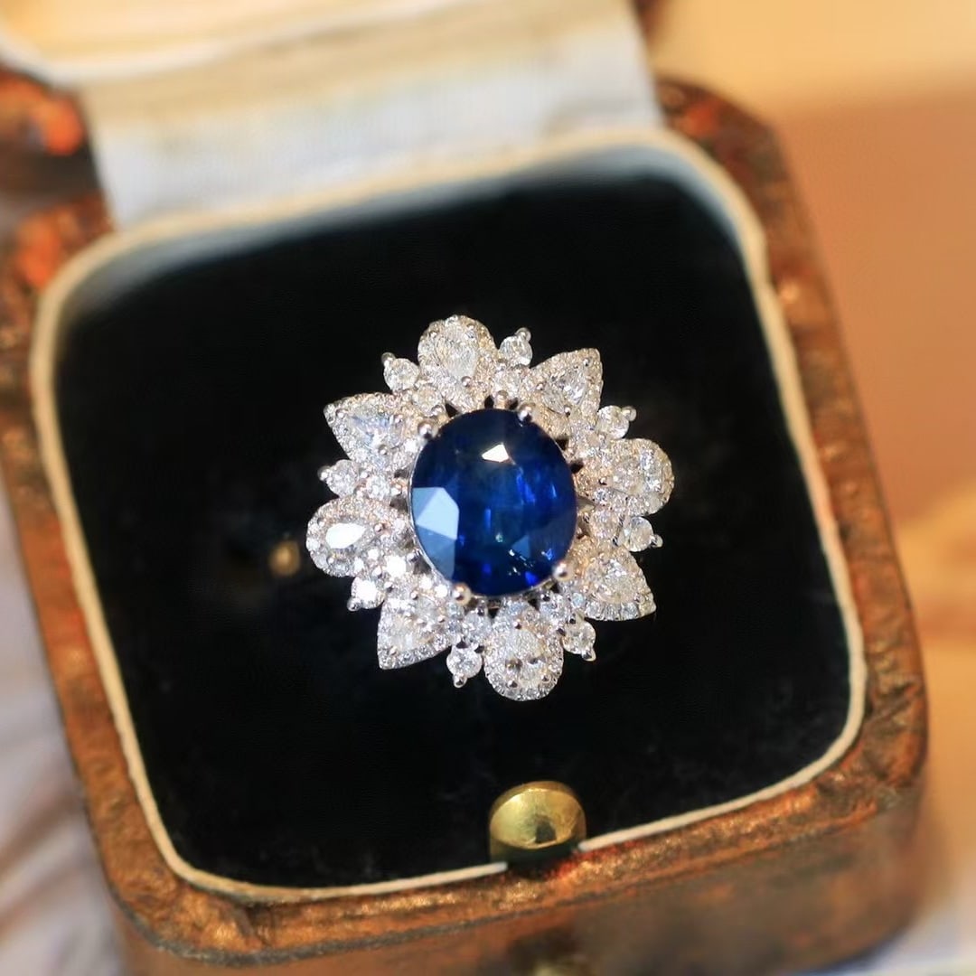 14k Gold 3.60 Ctw Natural Sapphire & Diamond Ring - 6