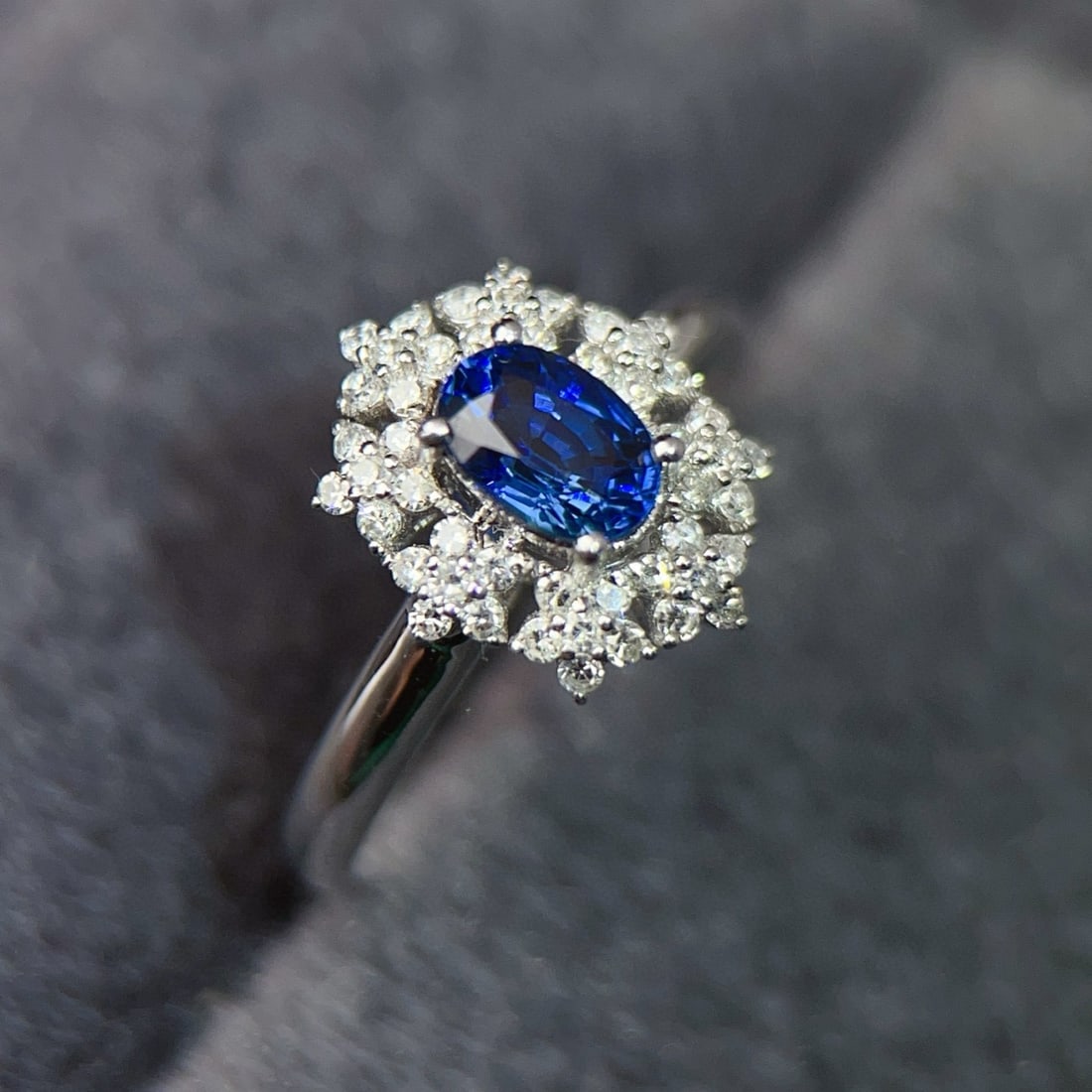 14k Gold 1.14 Ctw Natural Sapphire & Diamond Ring - 3