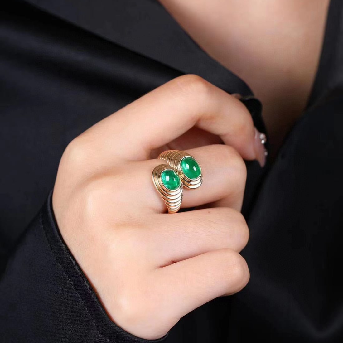 14k Gold 3 Ct Natural Emerald Ring - 4