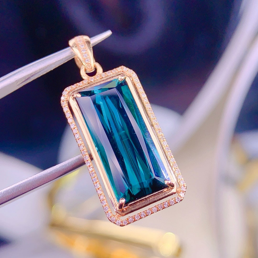 14k Gold 8.9 Ct Natural Tourmaline & Diamond Pendant( Without Chain ) - 3