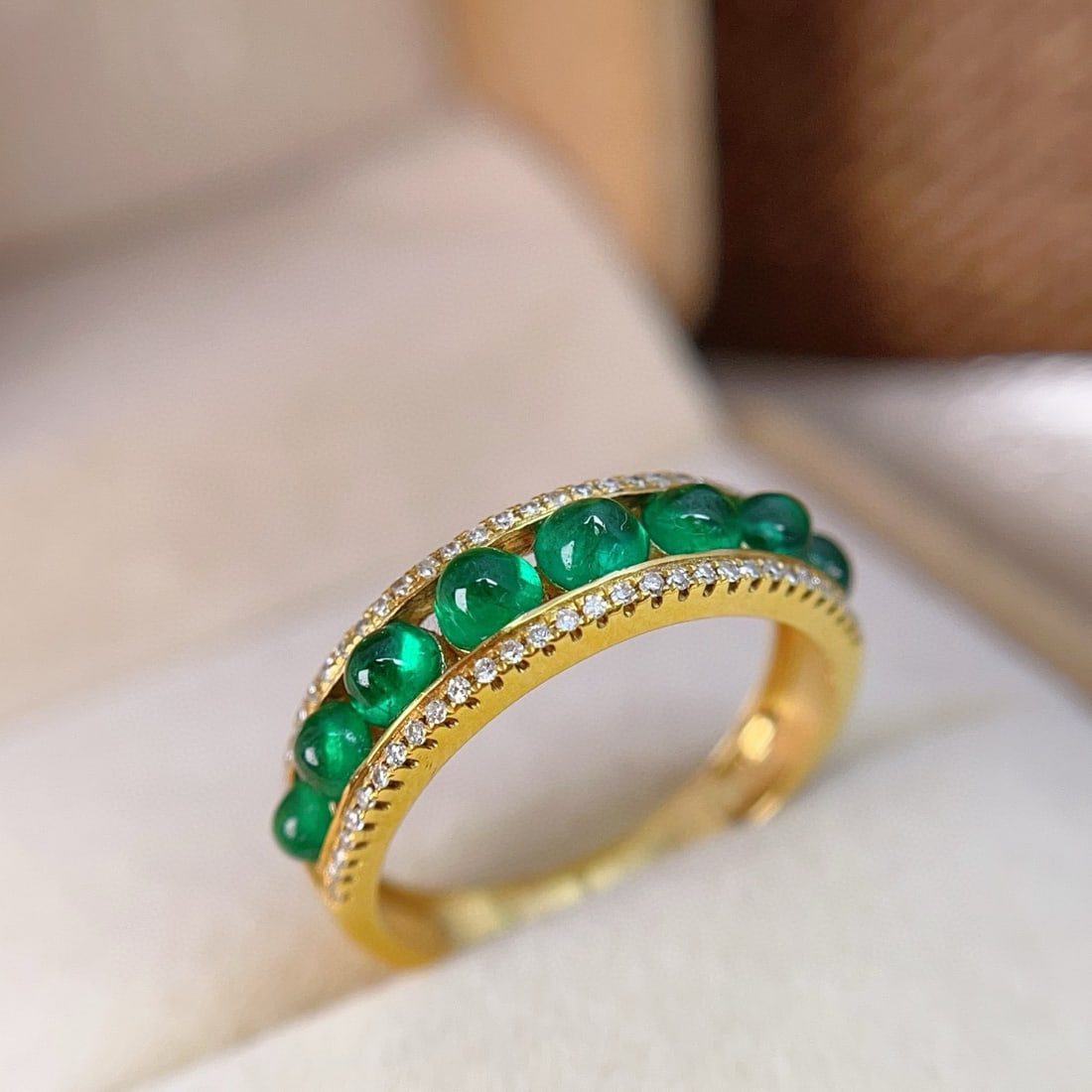 14k Gold 1.50 Ct Vivid Green Natural Emerald & Diamond Ring - 3