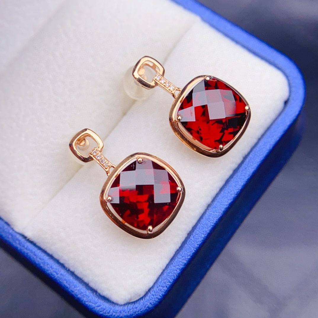 14k Gold 11.04 Ct Natural Garnet & Diamond Earrings - 6