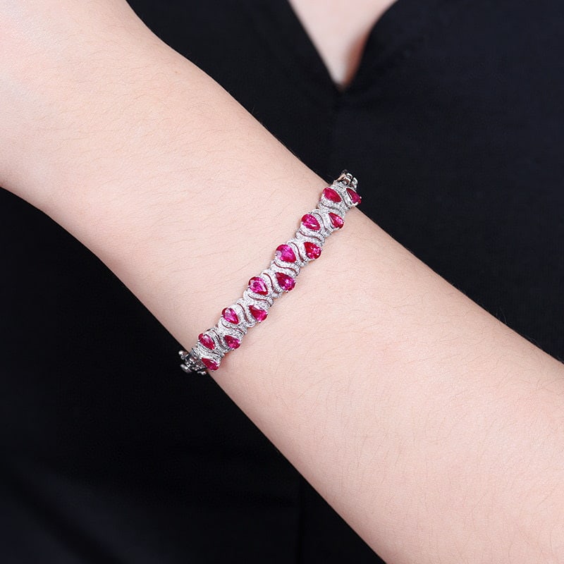 14k Gold 4.03 Ctw Natural Ruby & Diamond Bangle - 5