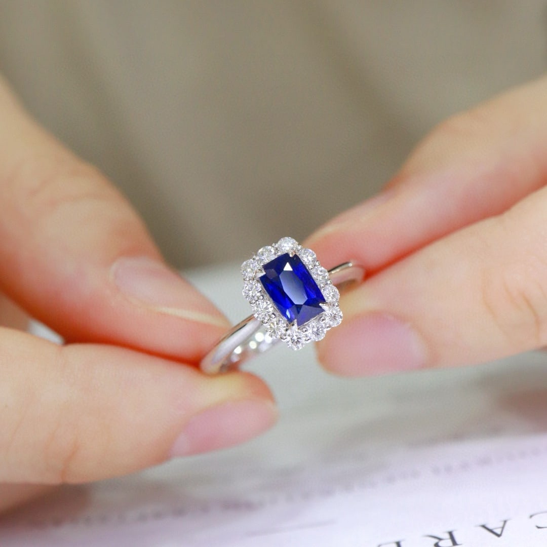 14k Gold 1.3 Ctw Natural Sapphire & Diamond Ring - 4