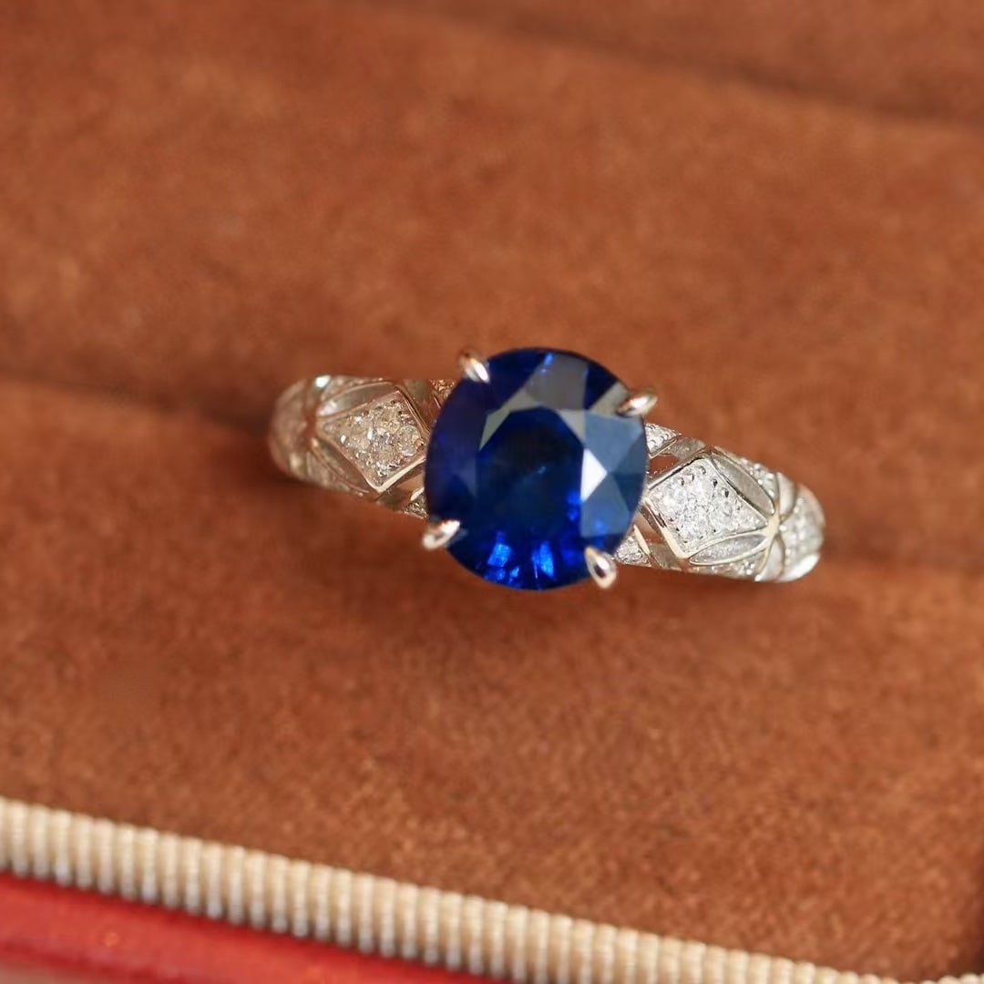 14k Gold 3.30 Ctw Natural Sapphire & Diamond Ring: Ref:230950357 // gold content:14k gold // ring size:7. 25us // // main gemstone:sapphire // shape:oval // carat weight:3. 10ct // color:royal blue // treatment:natural // // adjacent gemstone 2 :